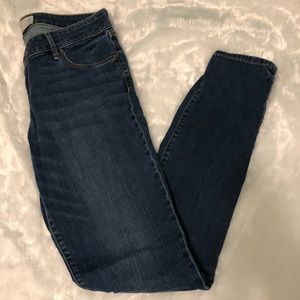 Abercrombie & Fitch Skinny Jeans